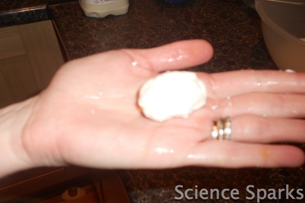 Little Miss Muffet and her Plastic Milk! Science Sparks
