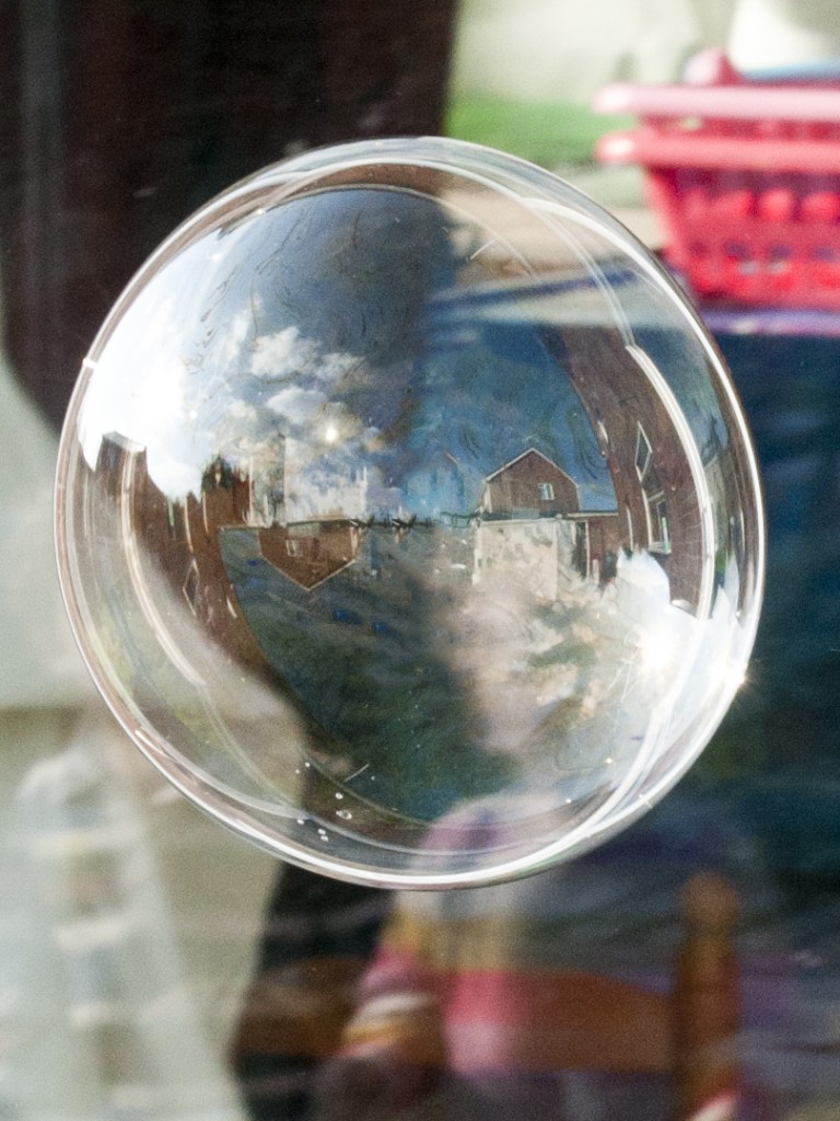 Image of a large bubble showing relfections