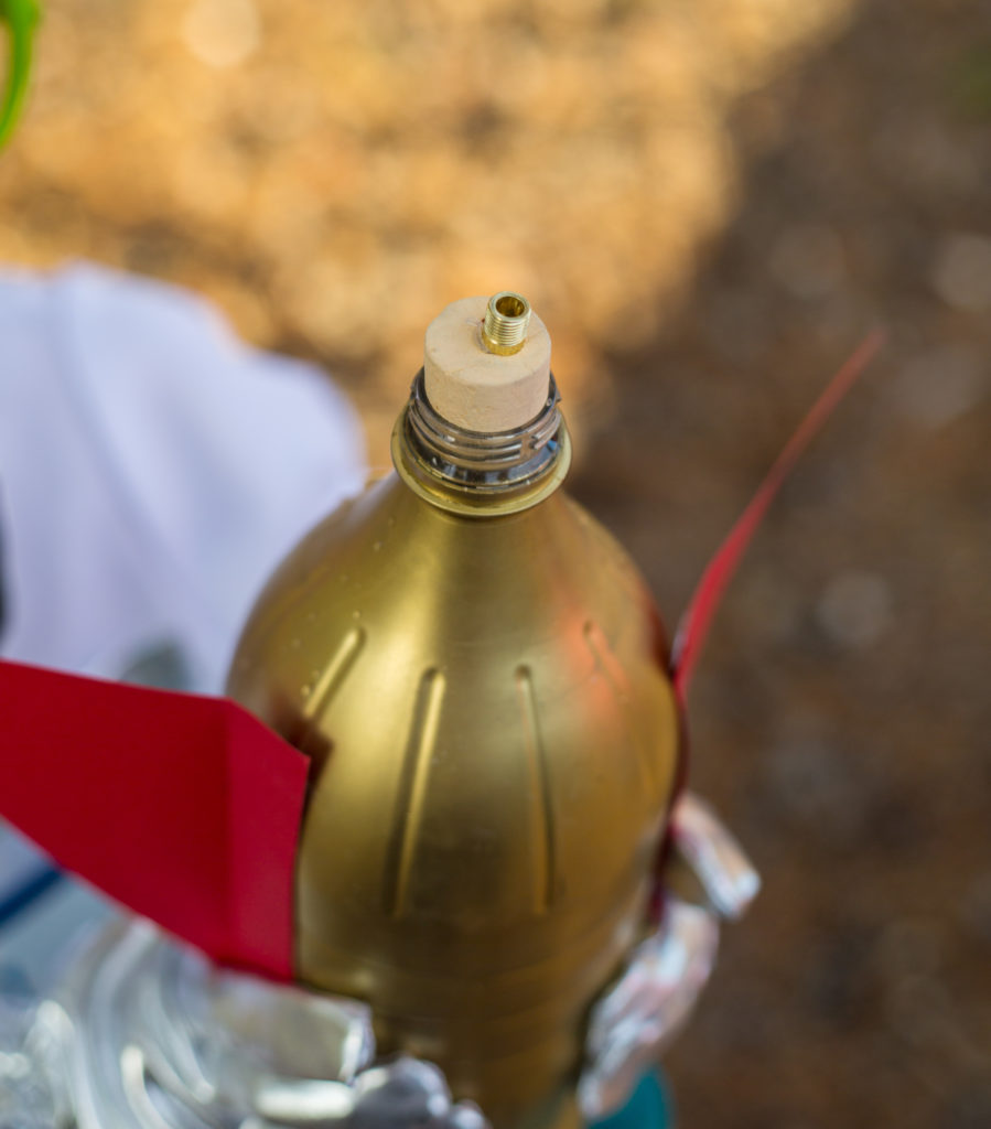 Needle adaptor for a water bottle rocket