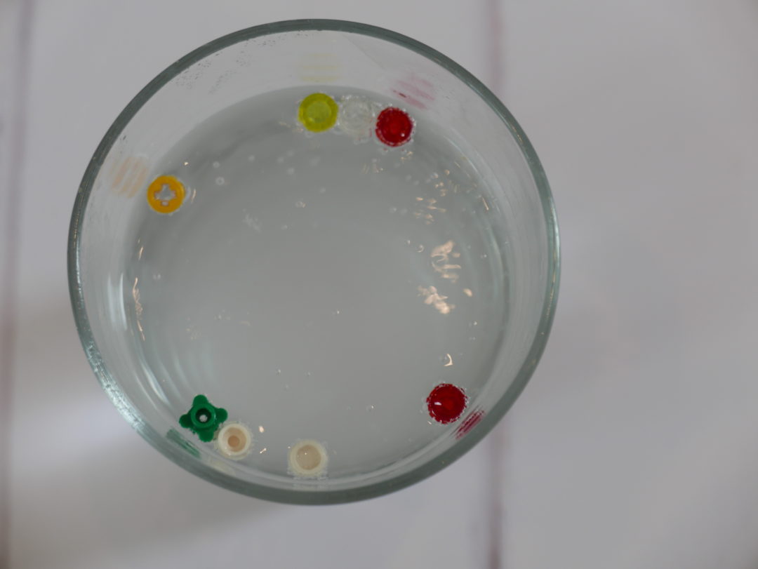 Make a raisin dance baking soda experiment