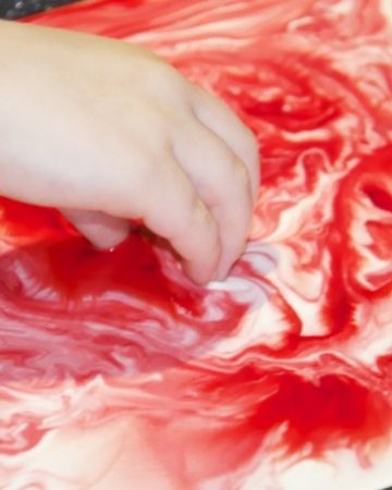candy cane oobleck ( cornflour and water )