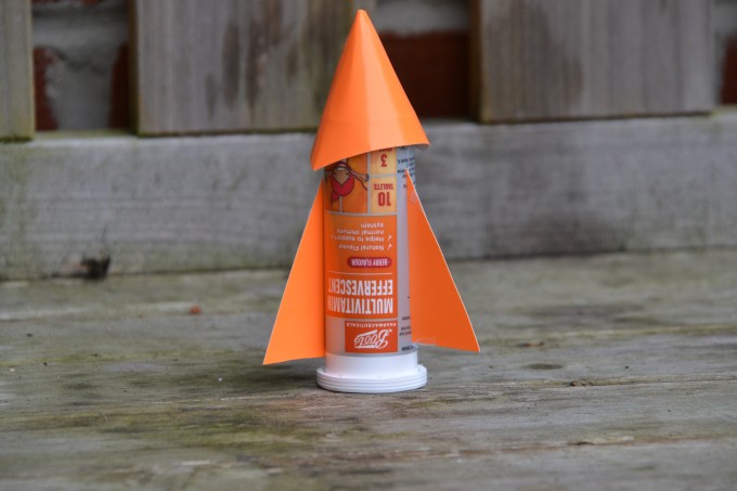 Baking soda popper - fun science for kids