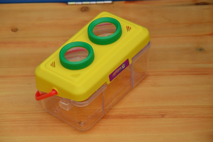 GeoSafari Bugnoculars