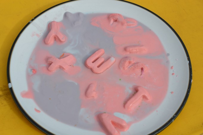 Melting, frozen kool aid oobleck