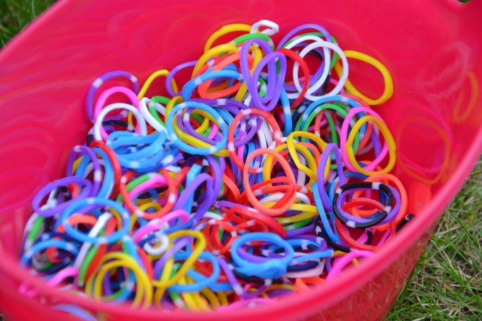 Bowl of mini elastic bands