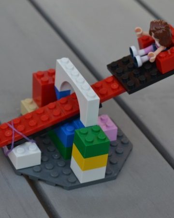 LEGO catapult