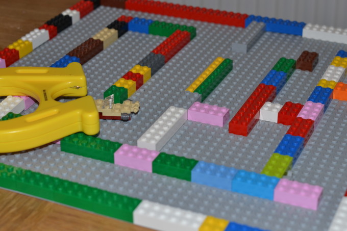 LEGO maze