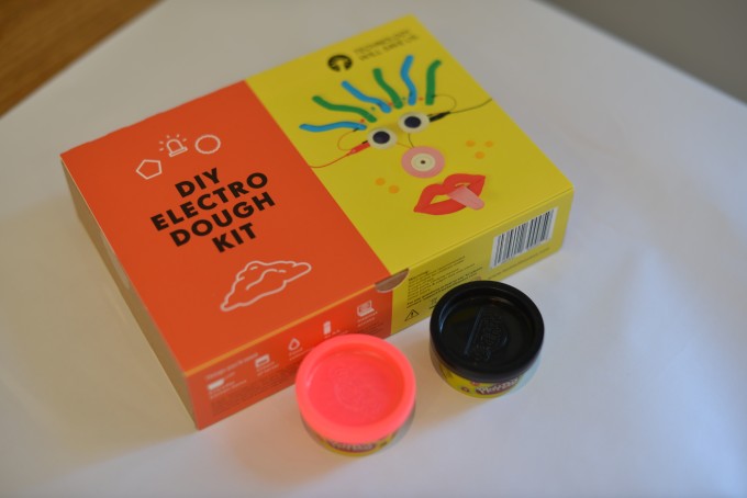 electro dough kit
