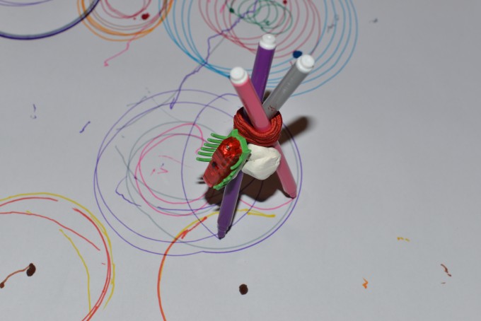 Hexbug spinning pens for an engineering challenge