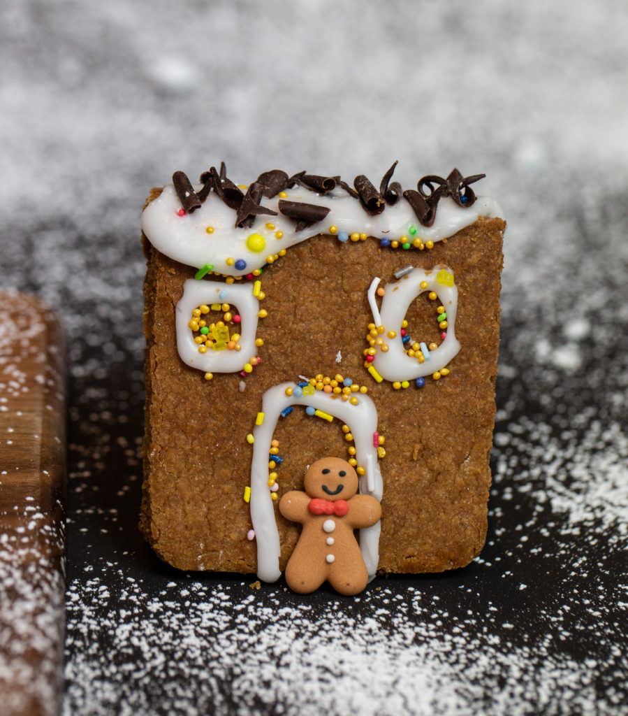 Gingerbread house for a Christmas science investigation