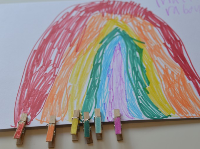 Easy rainbow activity for preschoolers
