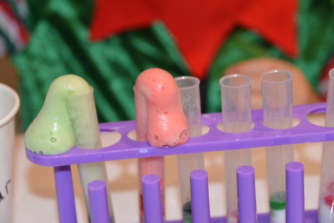 fizzy elf lab - Fizzy Christmas Science for Kids 