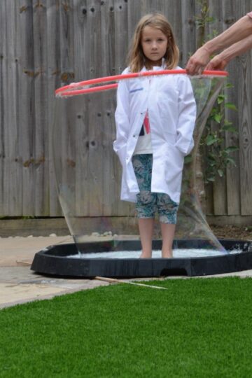 giant bubble wand - science for kids
