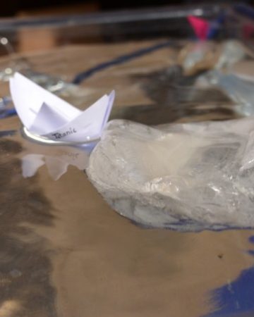 Titanic Science - Make an iceberg