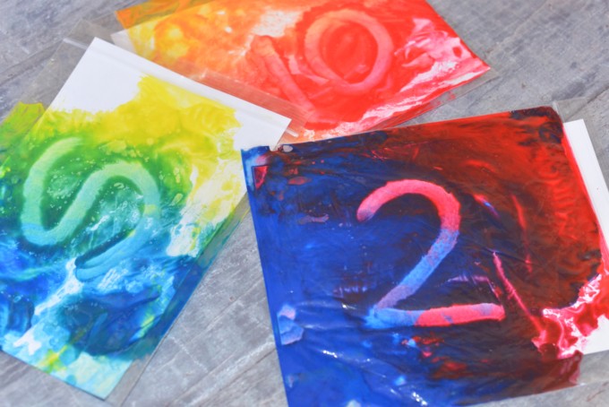 colour mixing squishy bags