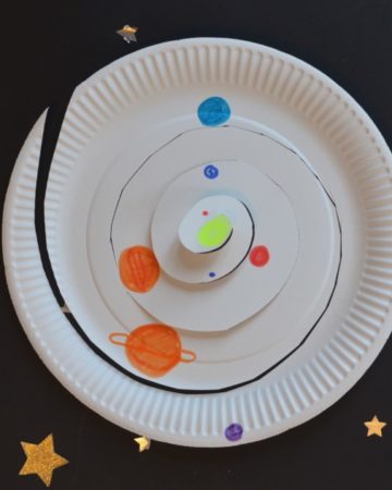 Paper plate Solar system