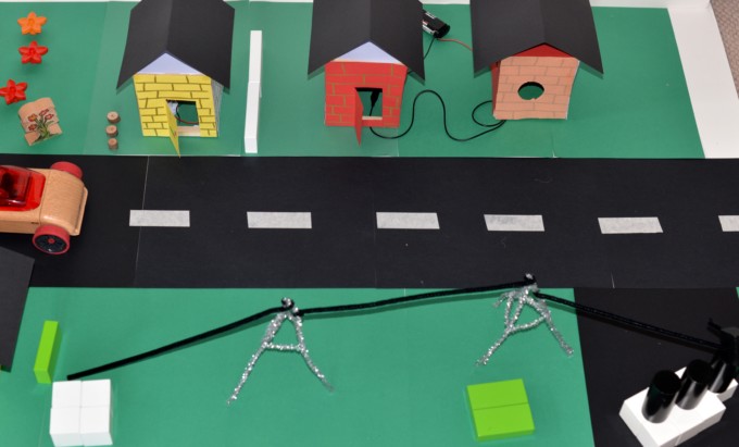 model street - electricity experiment for Key Stage 2 Science