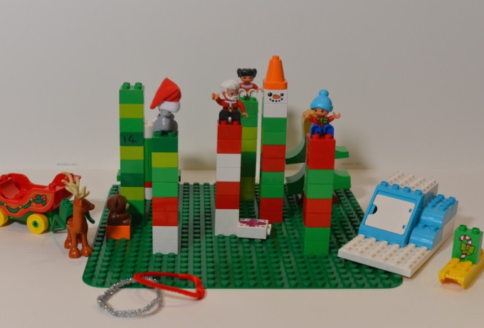 DUPLO Ring Toss Christmas Game using Christmas DUPLO