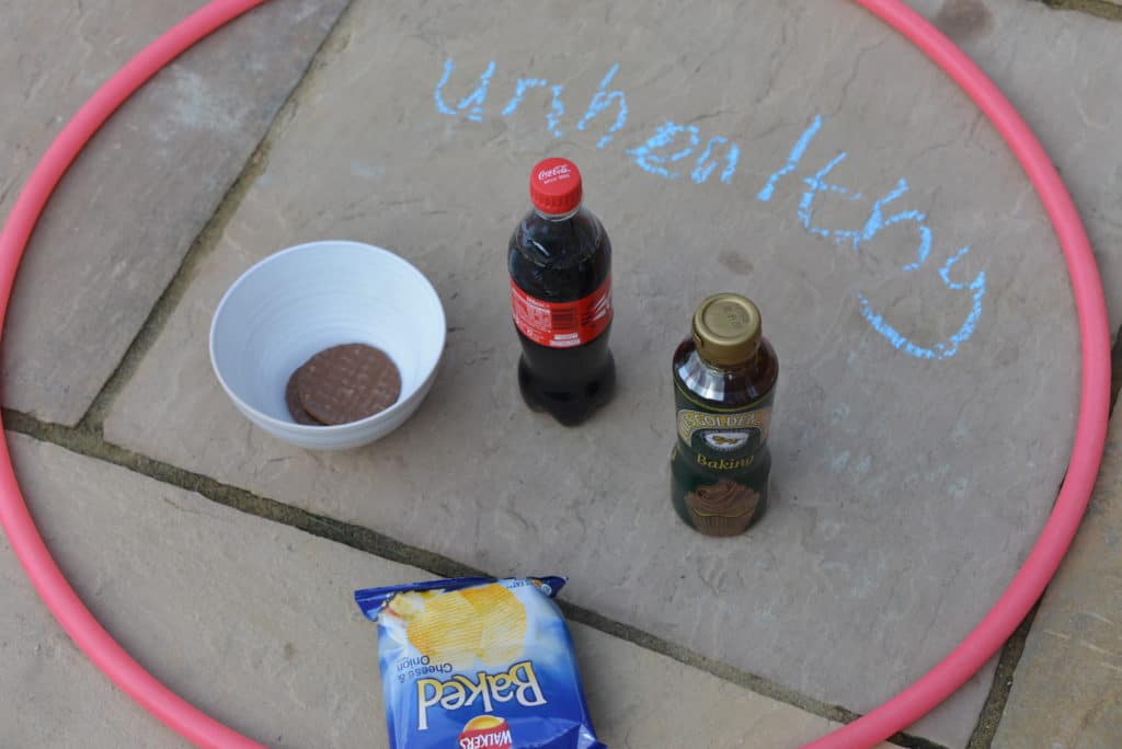 Using hula hoops to group foods into healthy and unhealthy