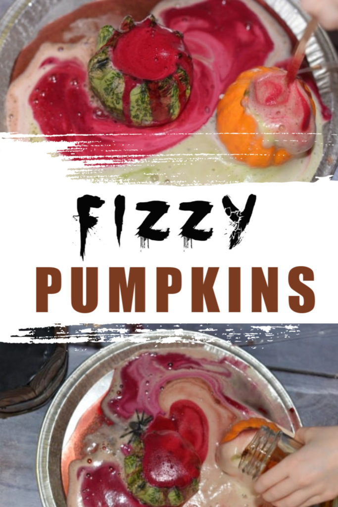 Easy fizzy pumpkin activity for Halloween - Halloween Science Experiment for kids #HalloweenScience #pumpkinscience #scienceforkids