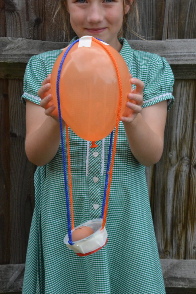 Balloon parachute! Fun gravity experiment for kids  - science for kids