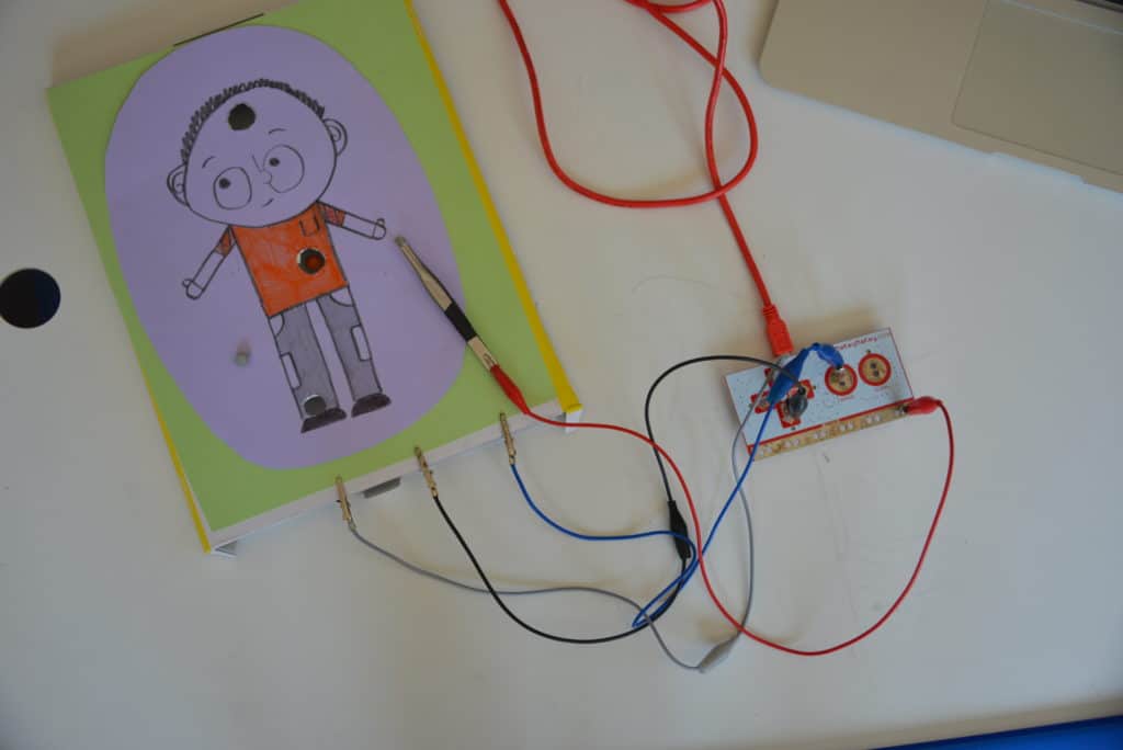 Operation Makey Makey game