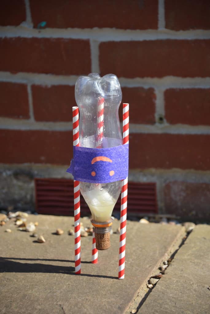 Easy baking soda rocket - easy rocket activity for kids using baking soda and vinegar