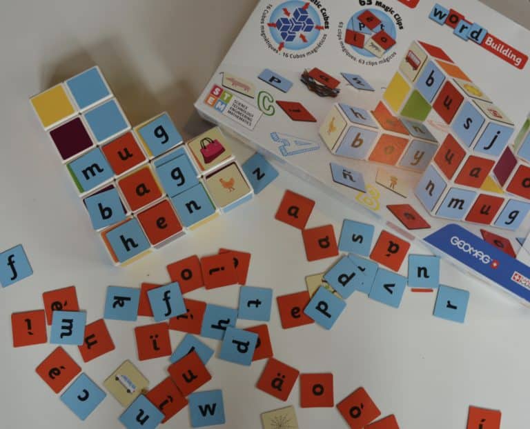Magicubes – Word Play from Geomag
