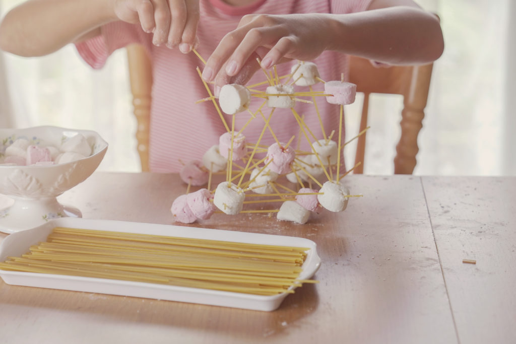 Marshmallow and spaghetti tower