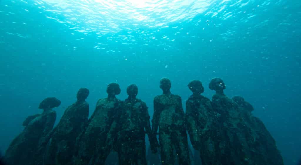 Underwater sculpture park in Grenada